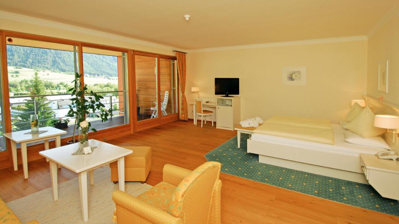 Hotel Olympia Brunico Exterior photo